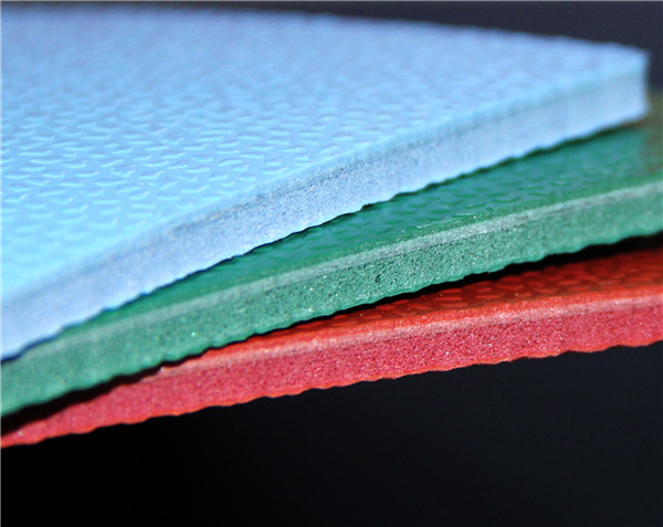 籃球地板比木地板有哪些優(yōu)勢(shì)？